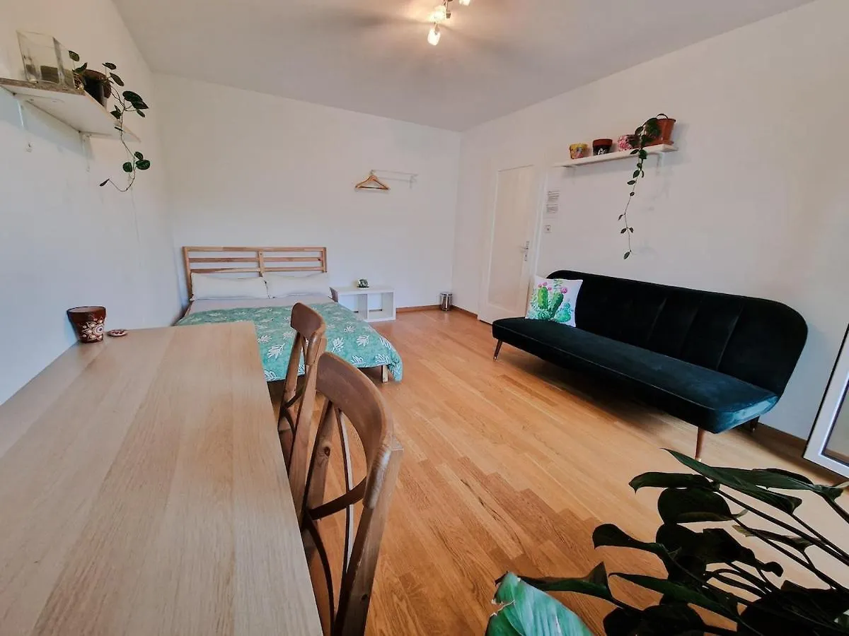 בזל Bright And Cozy Apartment-Central