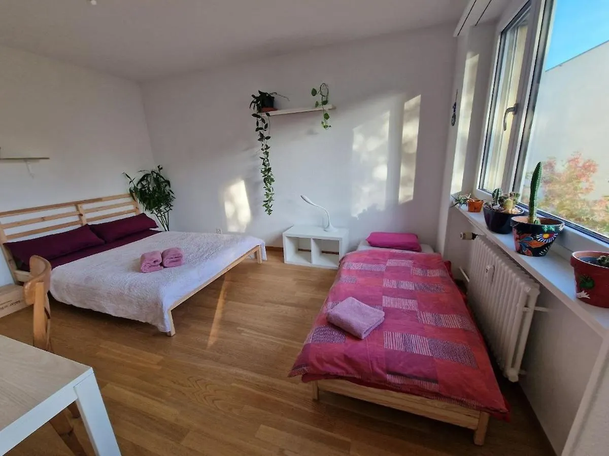 בזל Bright And Cozy Apartment-Central